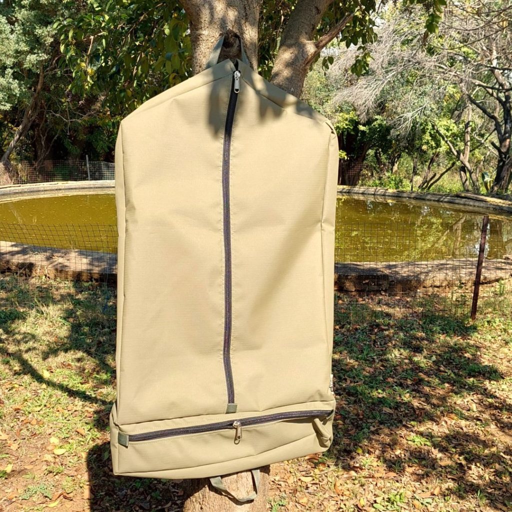 suit-cover-luxe-stafross
