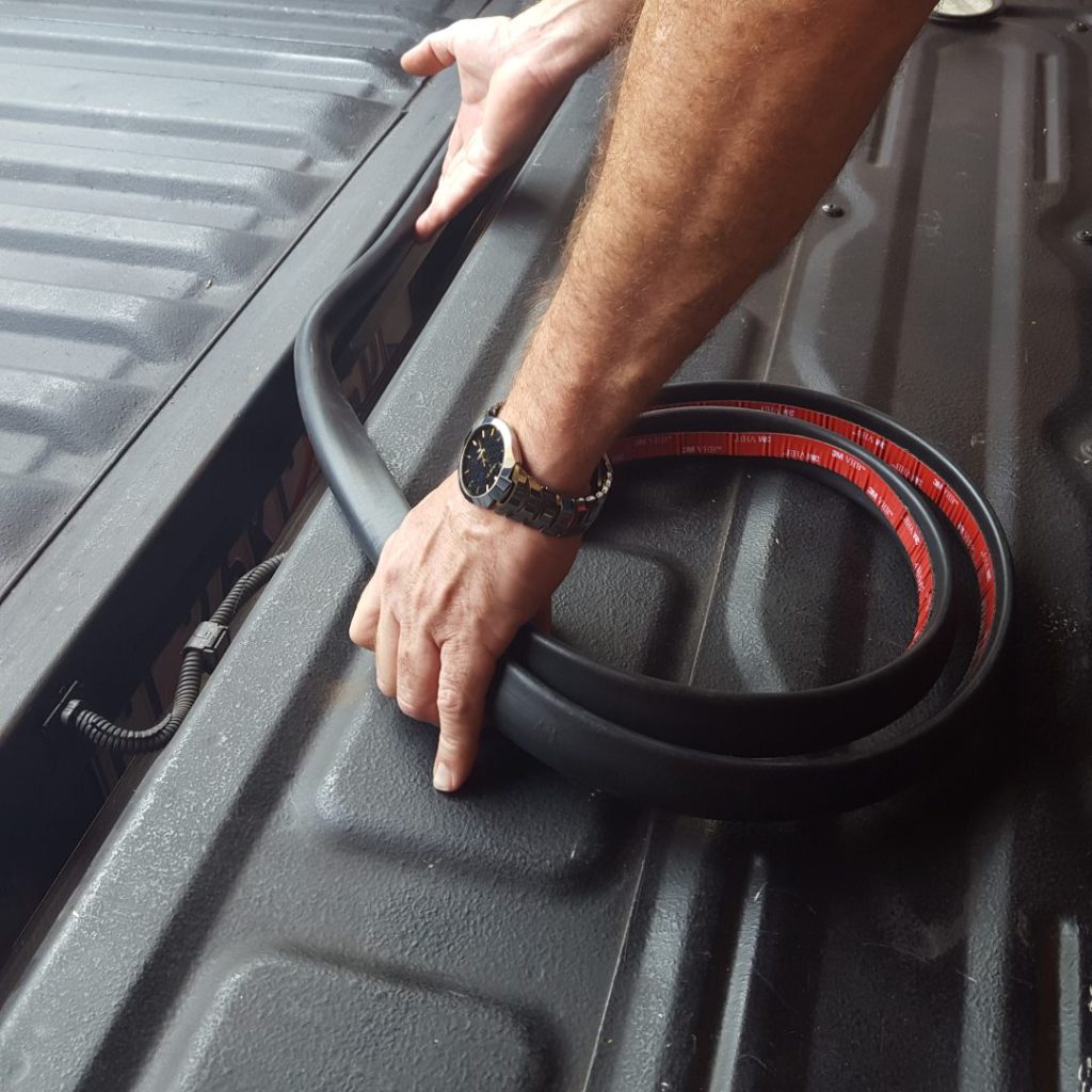 Tailgate Dust Seal Kit Stafross