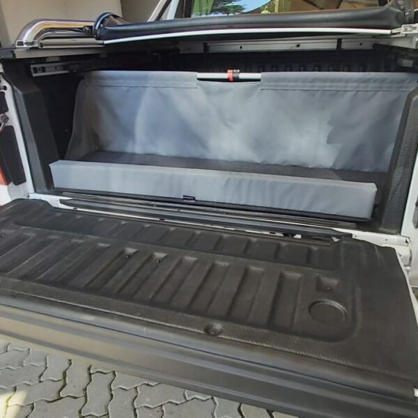 BakkieBoot